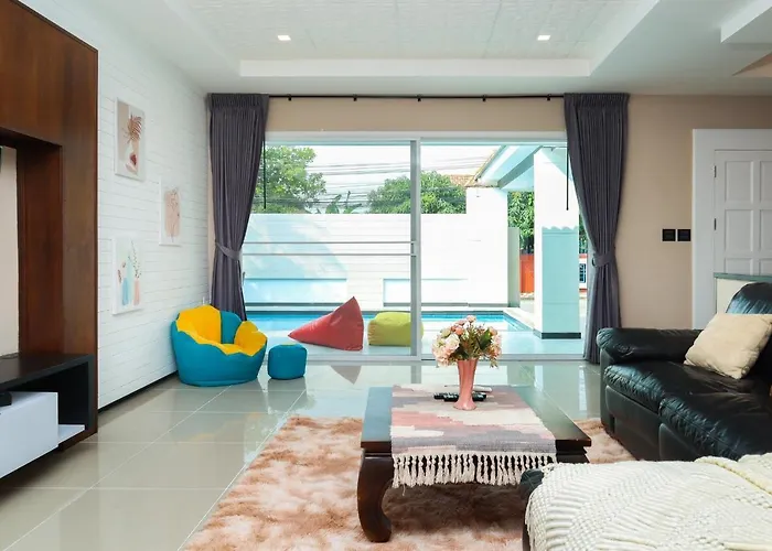 Cityhouse-Oscar,Pool Villa 4Bedrooms-Jacuzzi-Walking Street 10Min