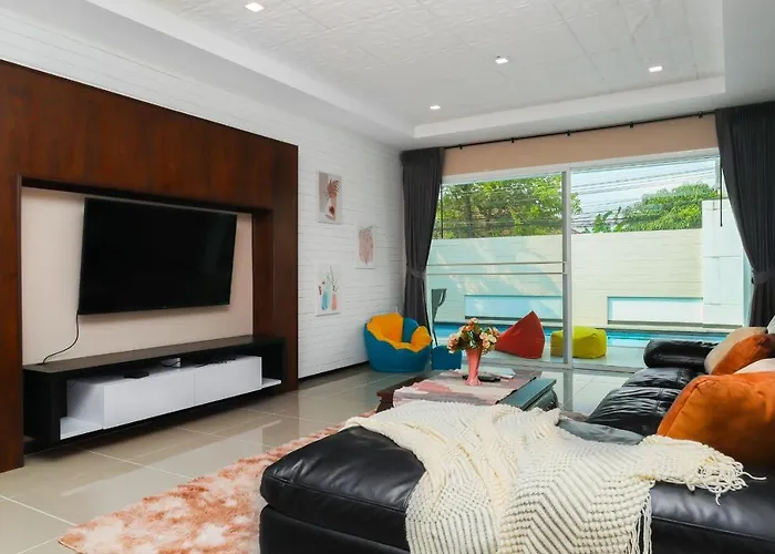 Cityhouse-Oscar,Pool Villa 4Bedrooms-Jacuzzi-Walking Street 10Min
